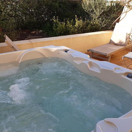 T2 Renove 100M Plage Avec Spa Privatif Entre Calvi Et Ile Rousse Lumio  Zewnętrze zdjęcie